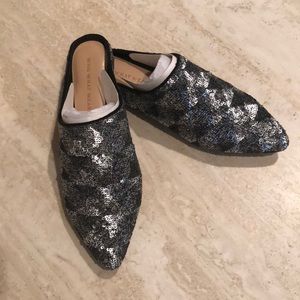 Gorgeous slip on shoes💕